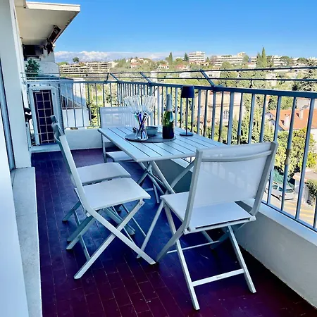 Superb Floor, Sea And Mountain View דירה