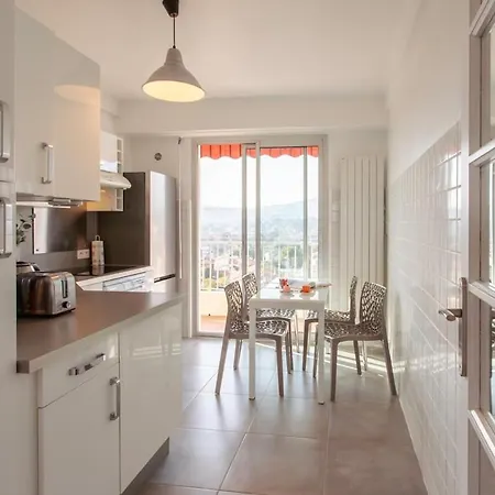 Superb Floor, Sea&mountain View
